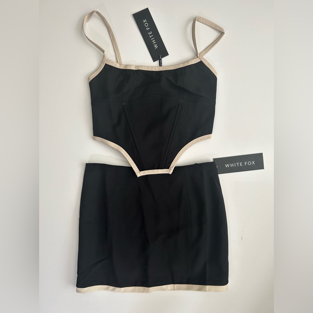 NEW White Fox Mini Skirt and Bustier Set - Size Small